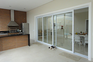 Esquadrias em alumínio para ambientes