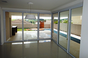 Esquadrias em alumínio para ambientes