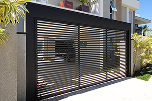 Portões em alumínio