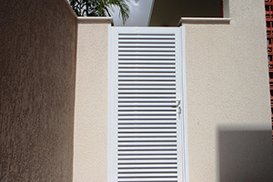 Portões em alumínio