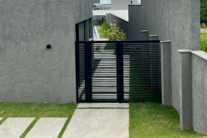 Portões em alumínio